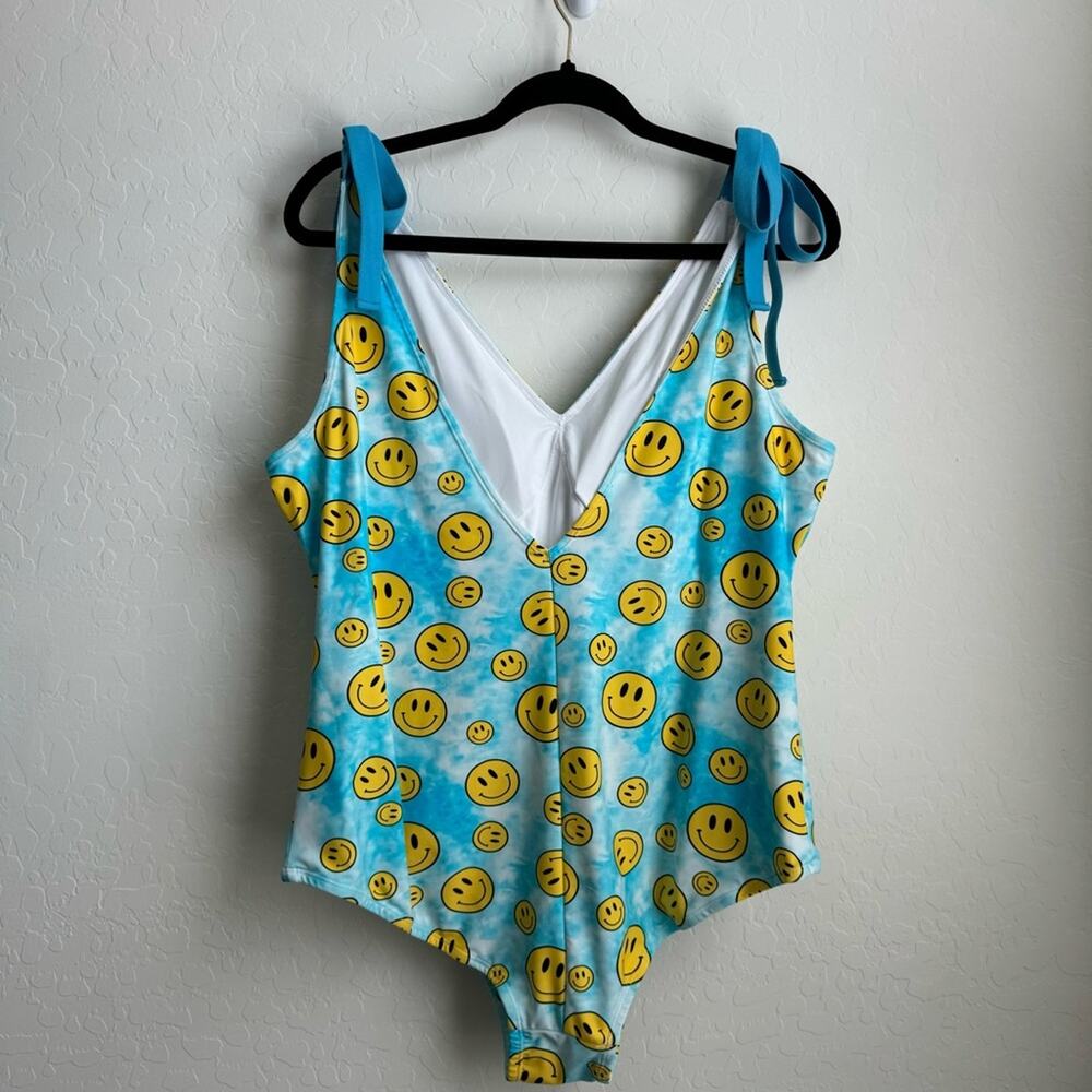 Posh Peanut Swimsuit One Piece Blue Smiley Face - Picture 8 of 14